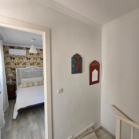 Pedregalejo Beach House Apartment Malaga